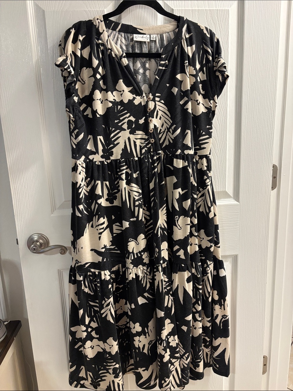 Wonderly Black and Cream Floral Tiered Midi Dress